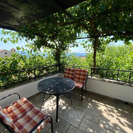 Agroturizam Nezic Villa Oprtalj Exterior foto