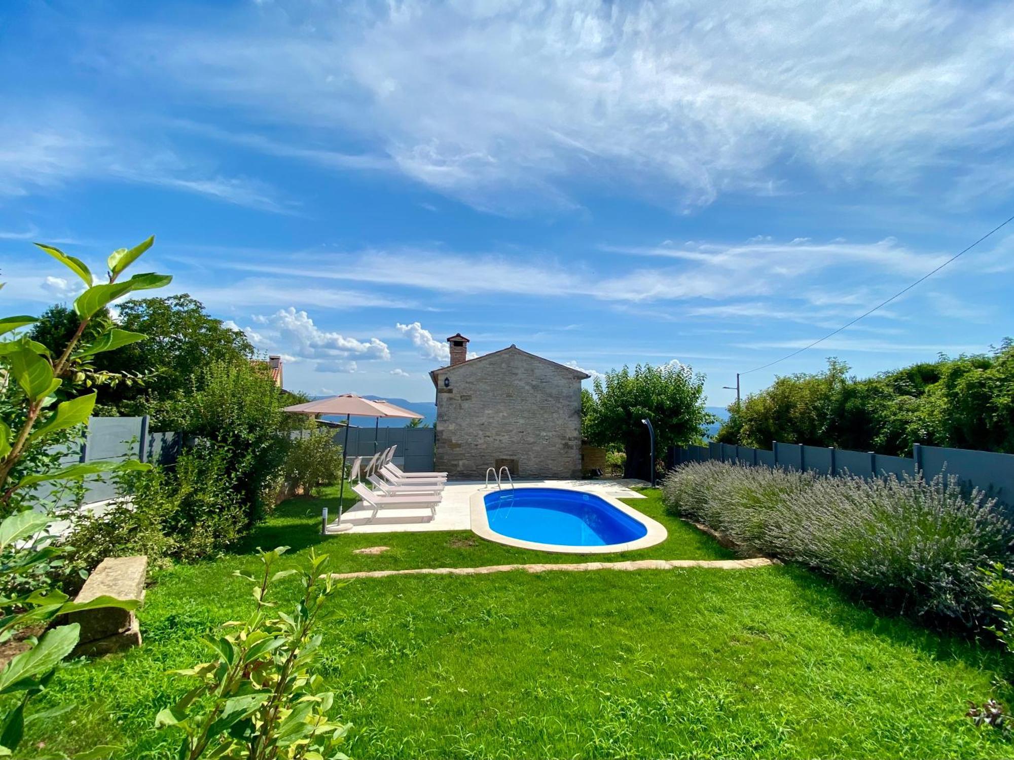 Agroturizam Nezic Villa Oprtalj Exterior foto